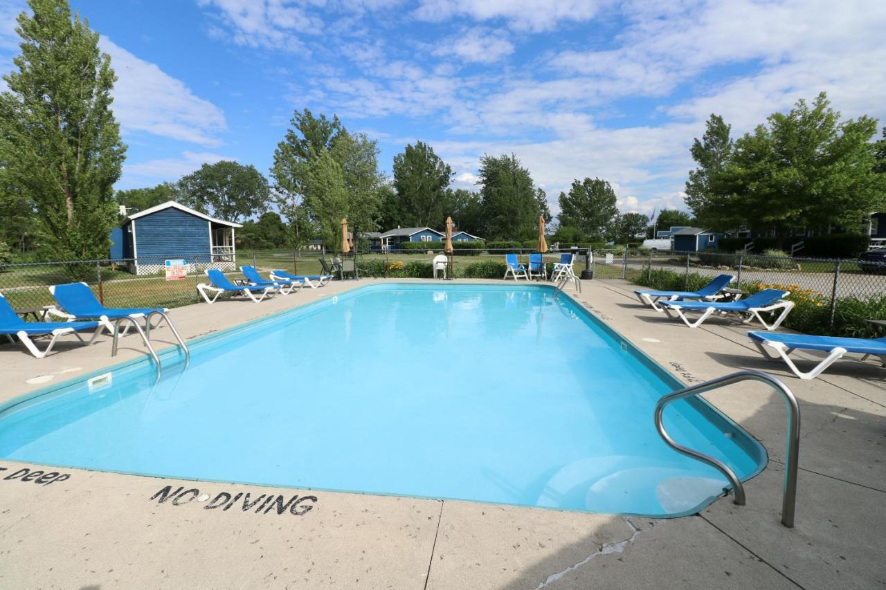 Bird'S Nest Resort Put-in-Bay Extérieur photo
