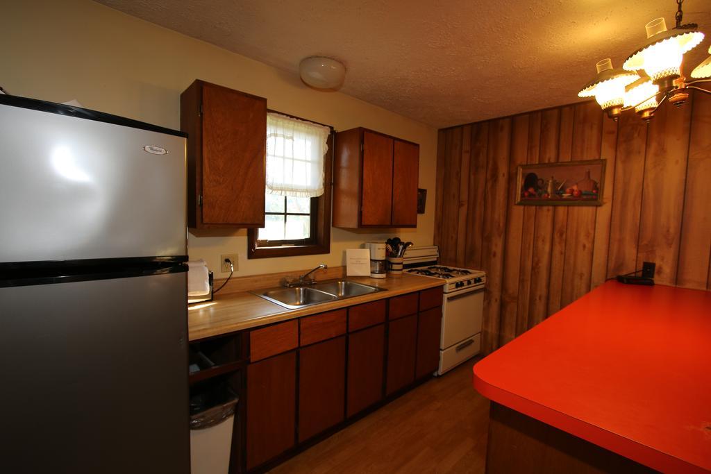 Bird'S Nest Resort Put-in-Bay Extérieur photo